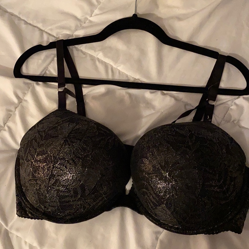 Bombshell 38 DD push-up strappy shimmer bra